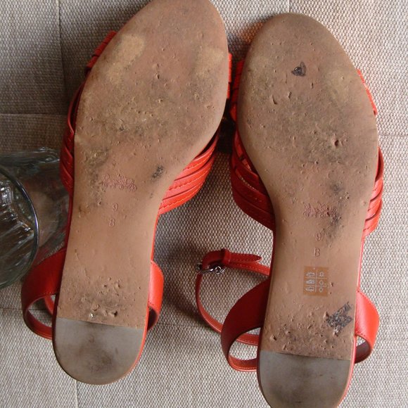 Coach Women's Red Sandals - Picture 8 of 9